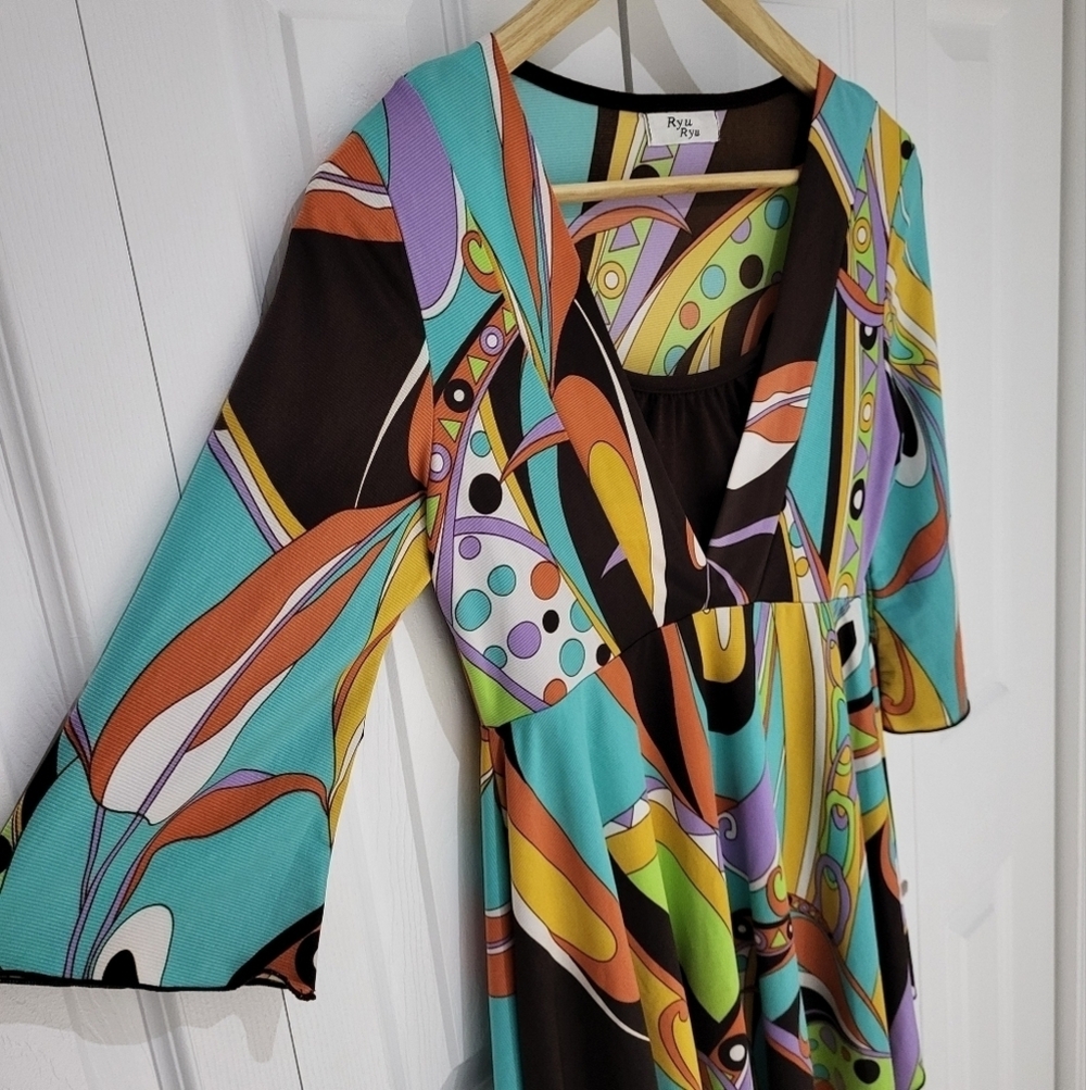 ⭐️3/$25⭐️ Ryu Ryu Multicoloured Abstract Geo Print Tunic - Picture 5 of 16